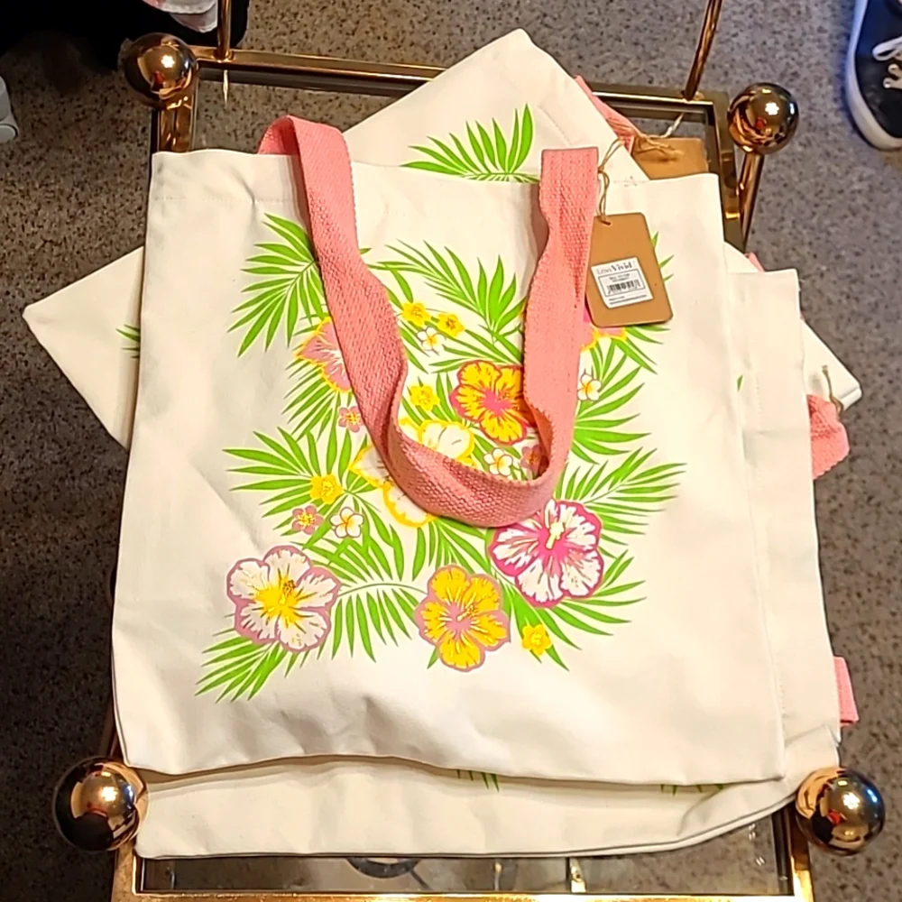 LoveVIVID Hawaiian floral tote bag (1 bag)